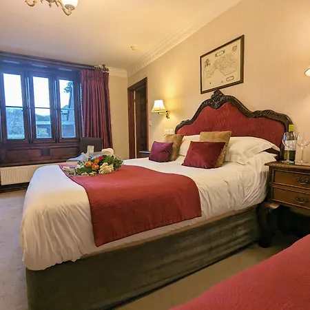 Parc-Le-Breos House Bed & Breakfast Penclawdd Room photo