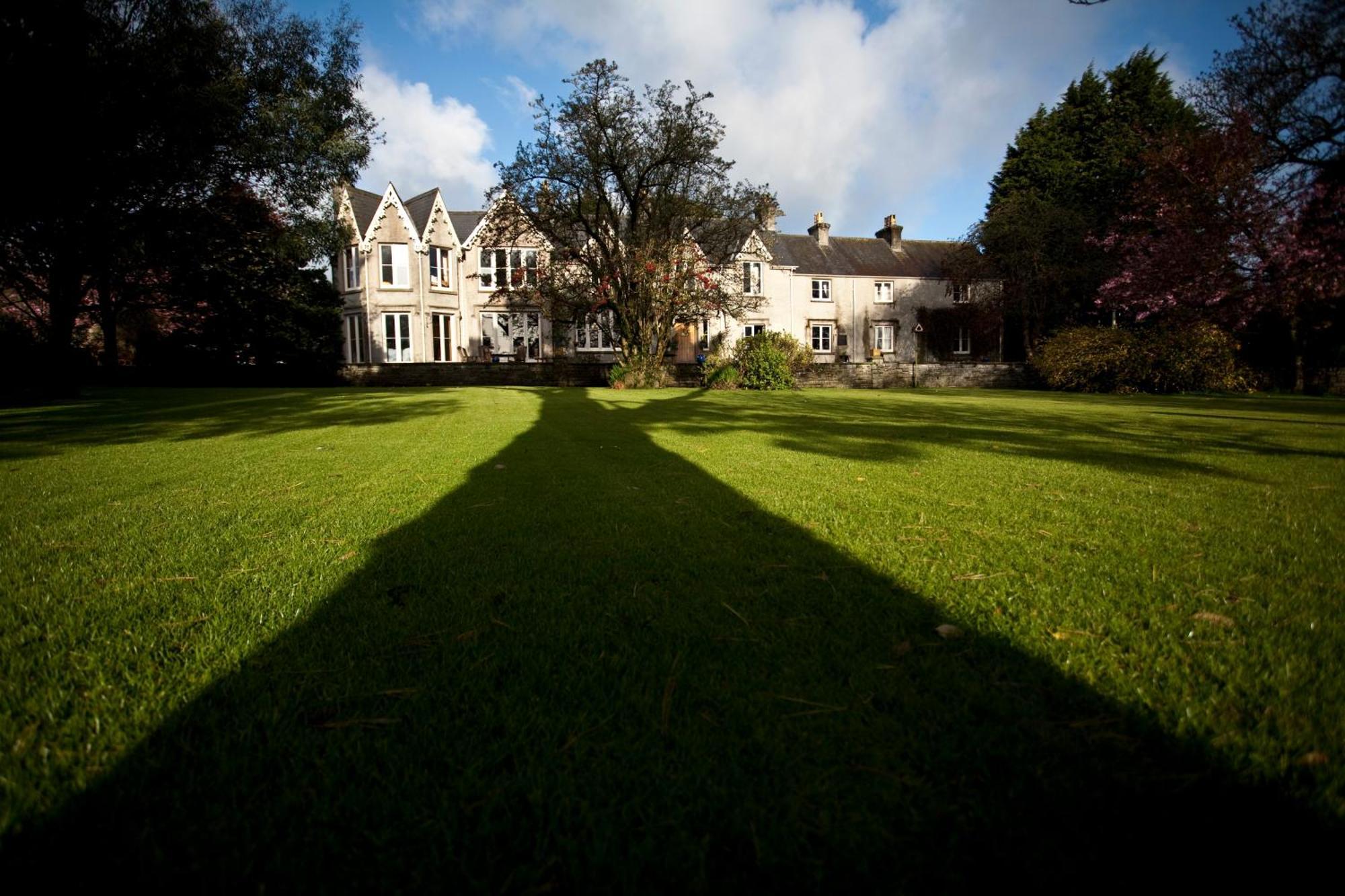 Parc-le-breos House