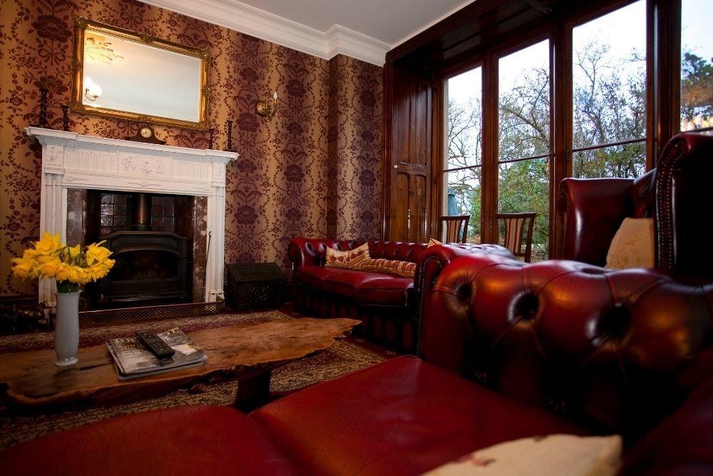 Parc-le-breos House Bed & Breakfast 4*